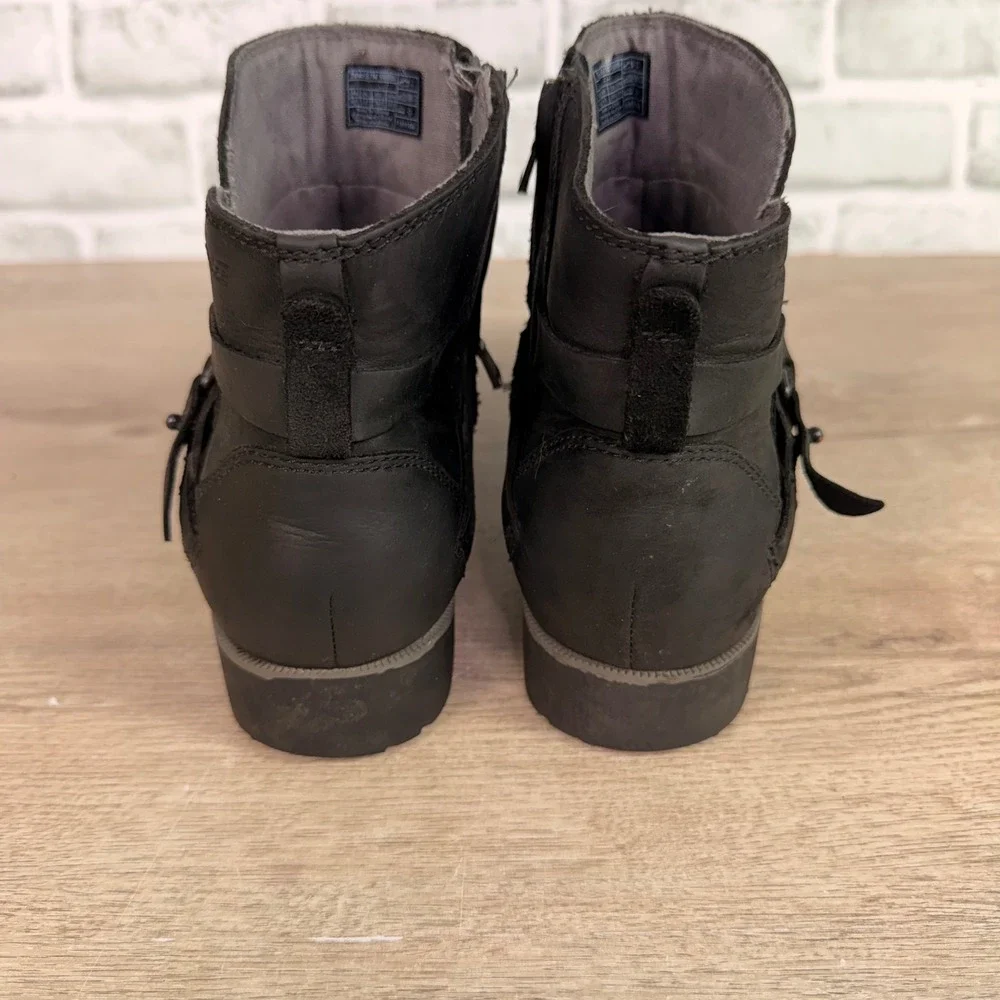 Teva Foxy Ankle Boot Buckle Strap Black Womens 8.5